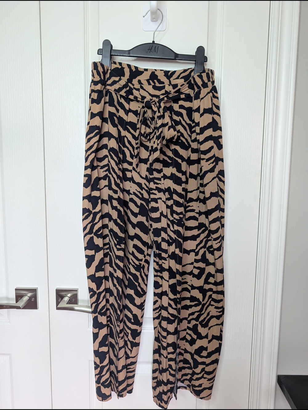 Sky High-Waist Zebra-Print Wide Leg Pants in Black & Tan